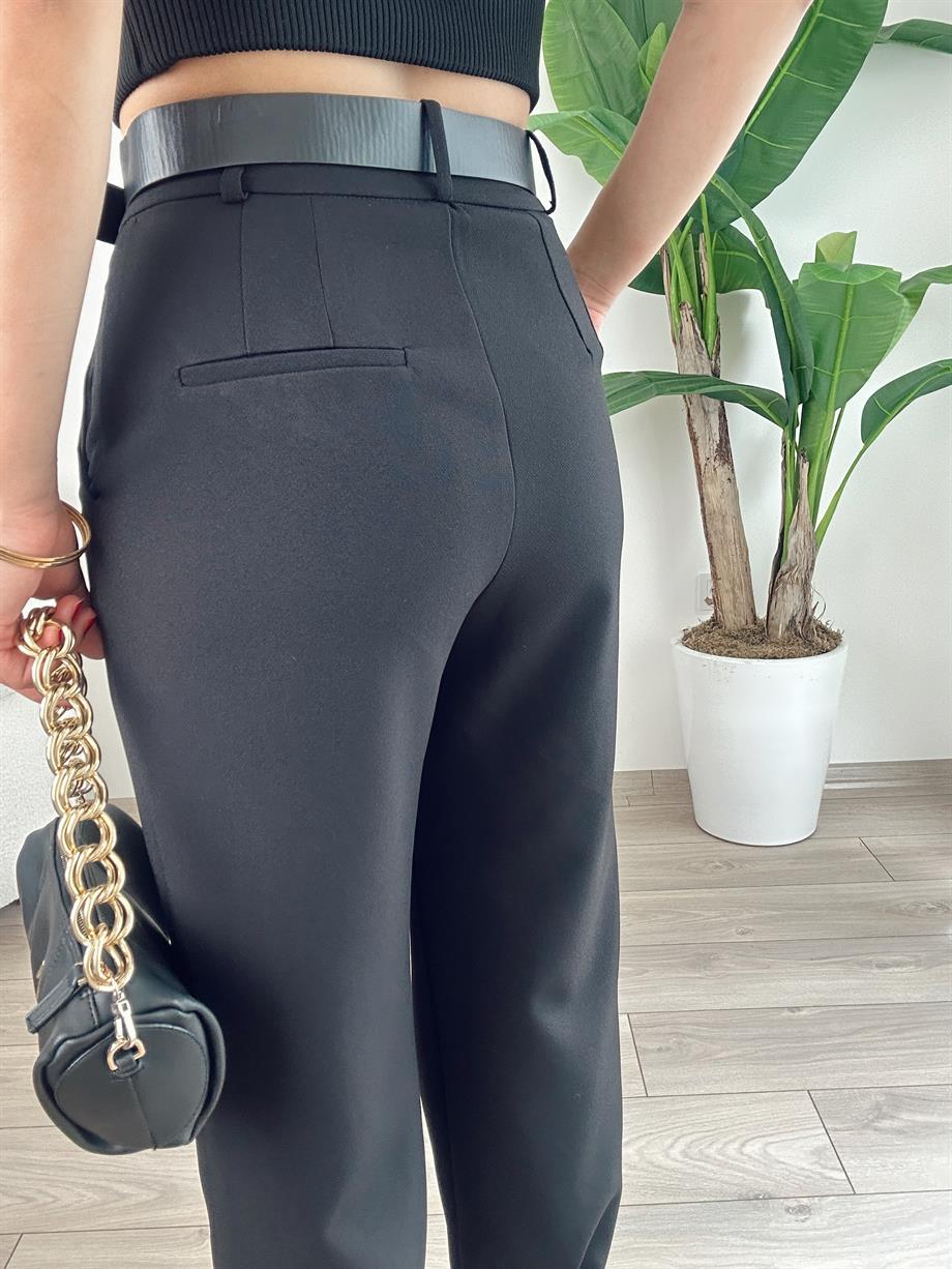 Siyah Paça Bantlı Kemerli Pantolon
