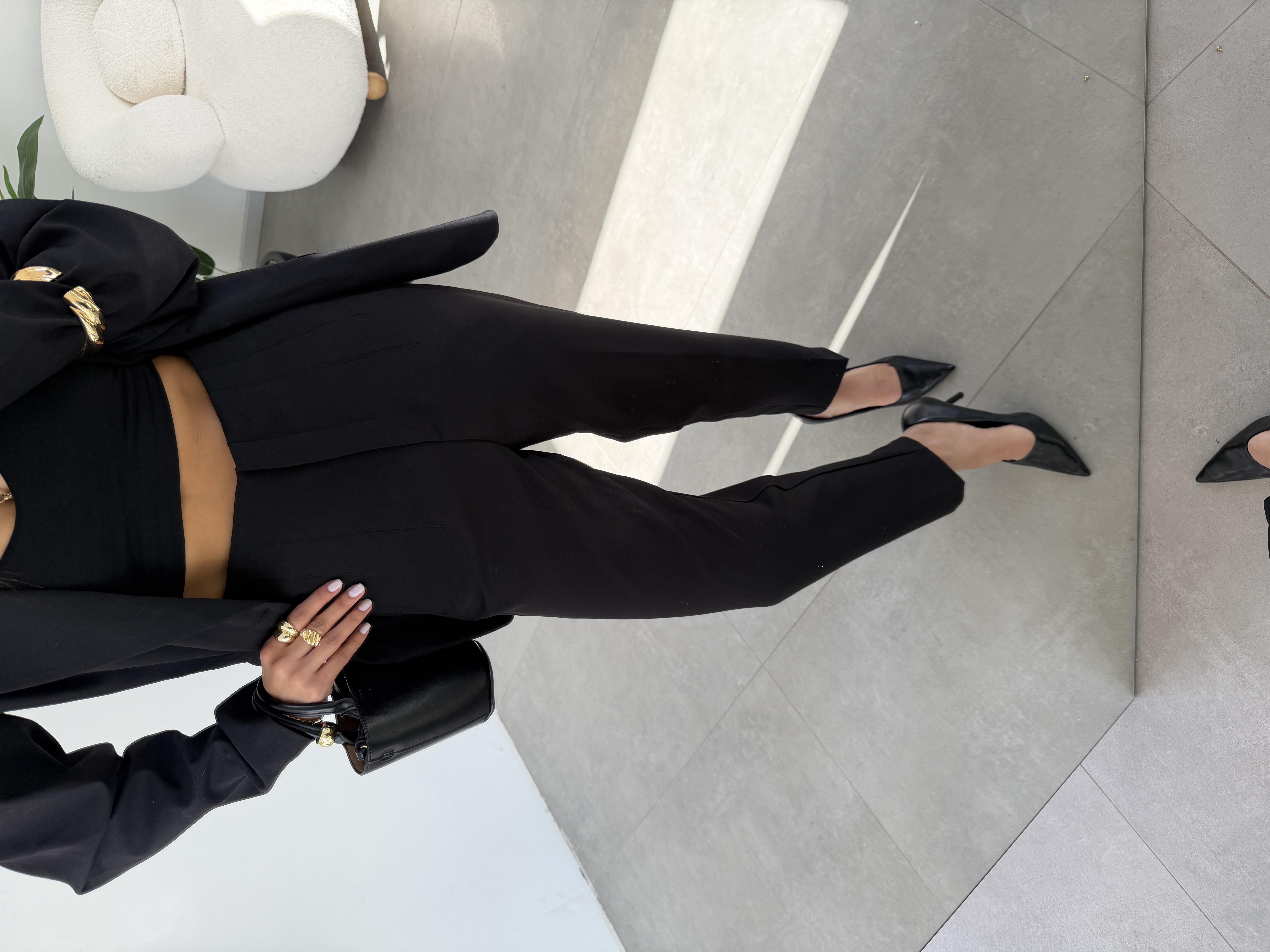 Siyah Pensli Havuç Pantolon