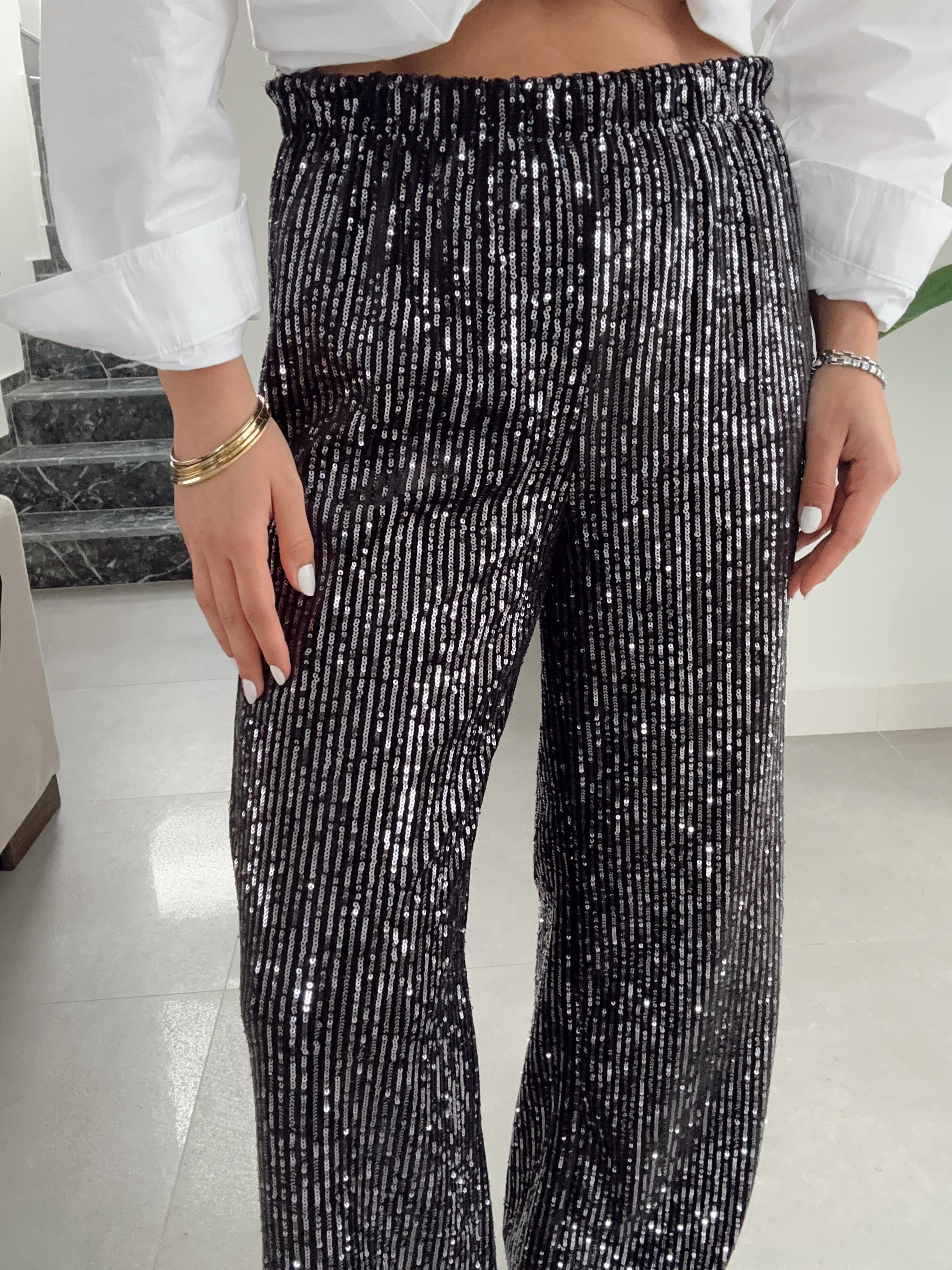 Siyah Pullu Bol Paça Pantolon