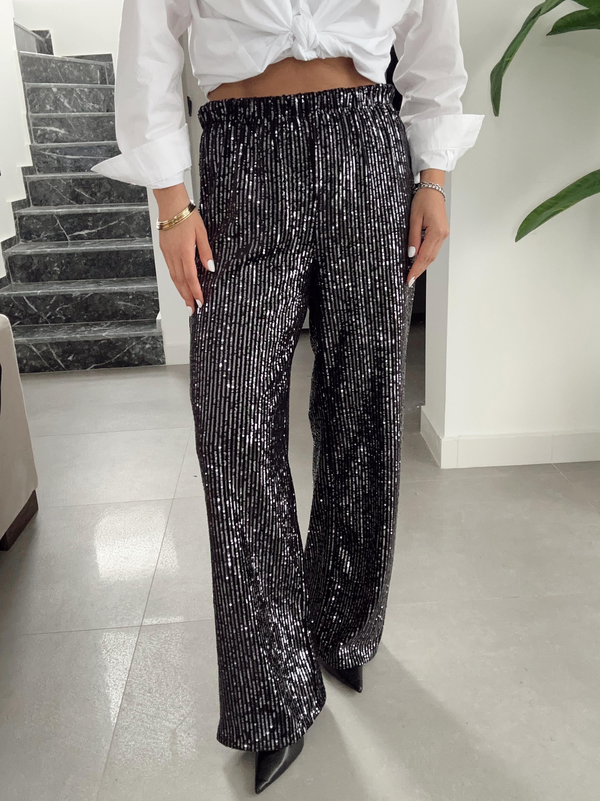 Siyah Pullu Bol Paça Pantolon