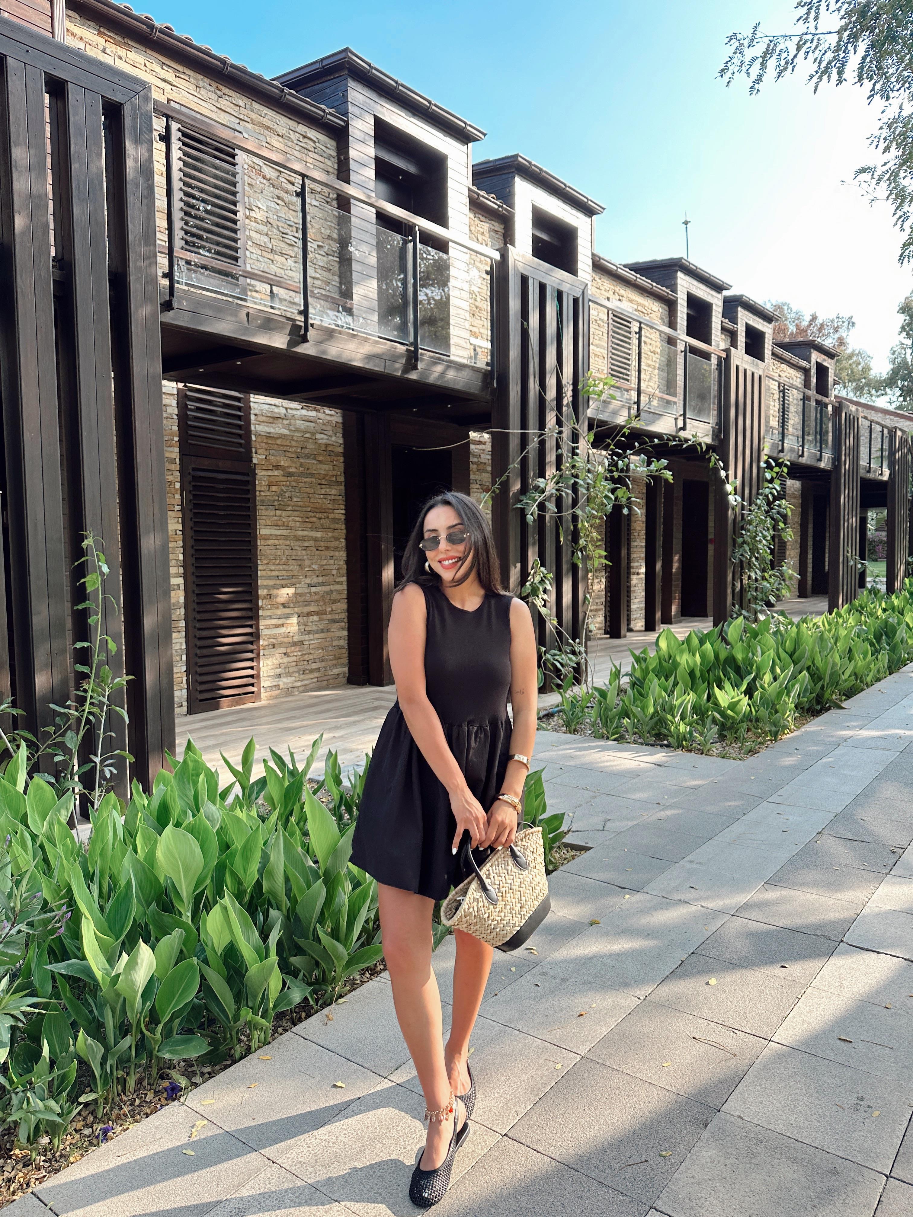 Siyah Ribana Mini Balon Elbise