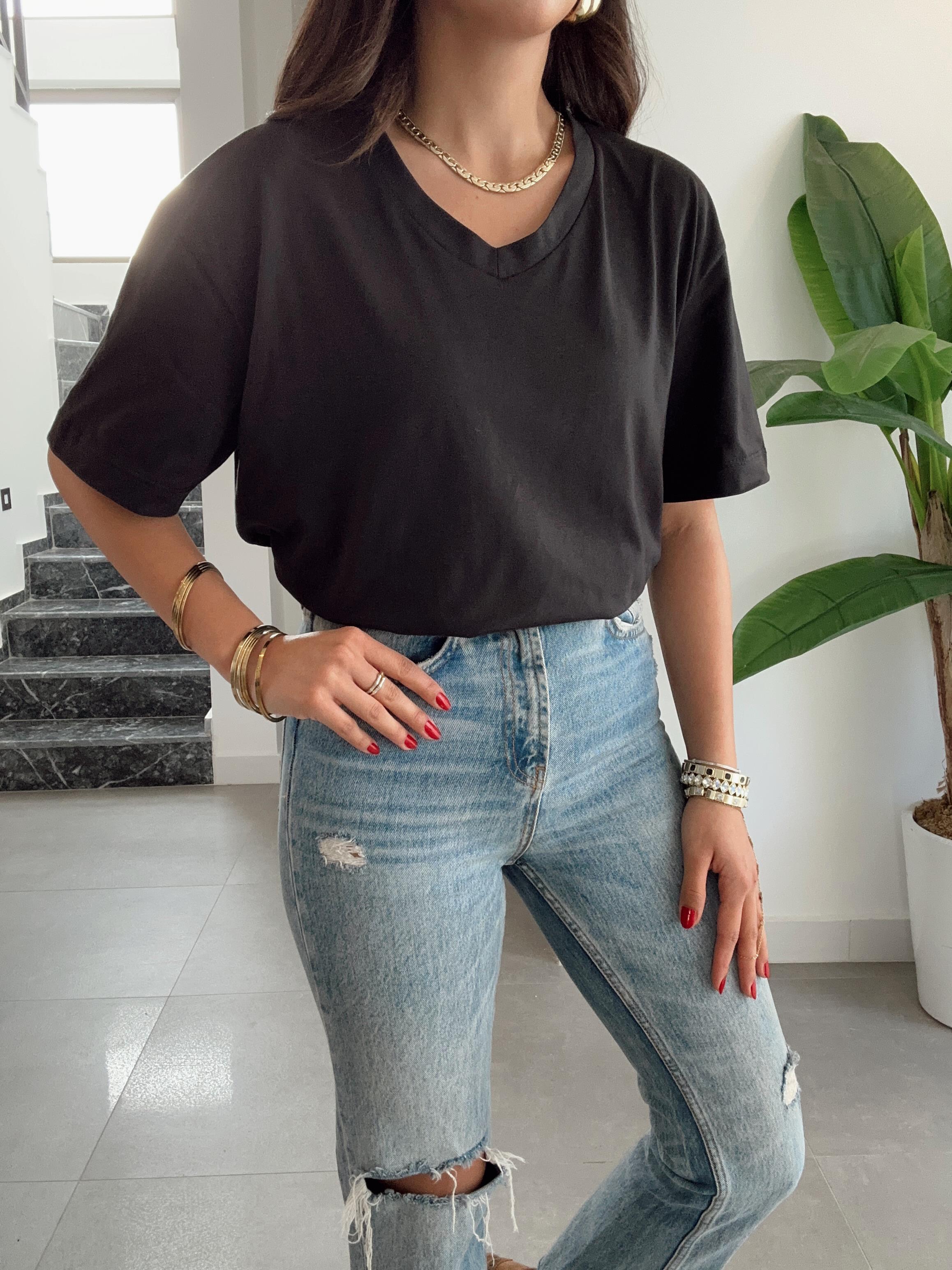 Siyah V Yaka Oversize Tshirt