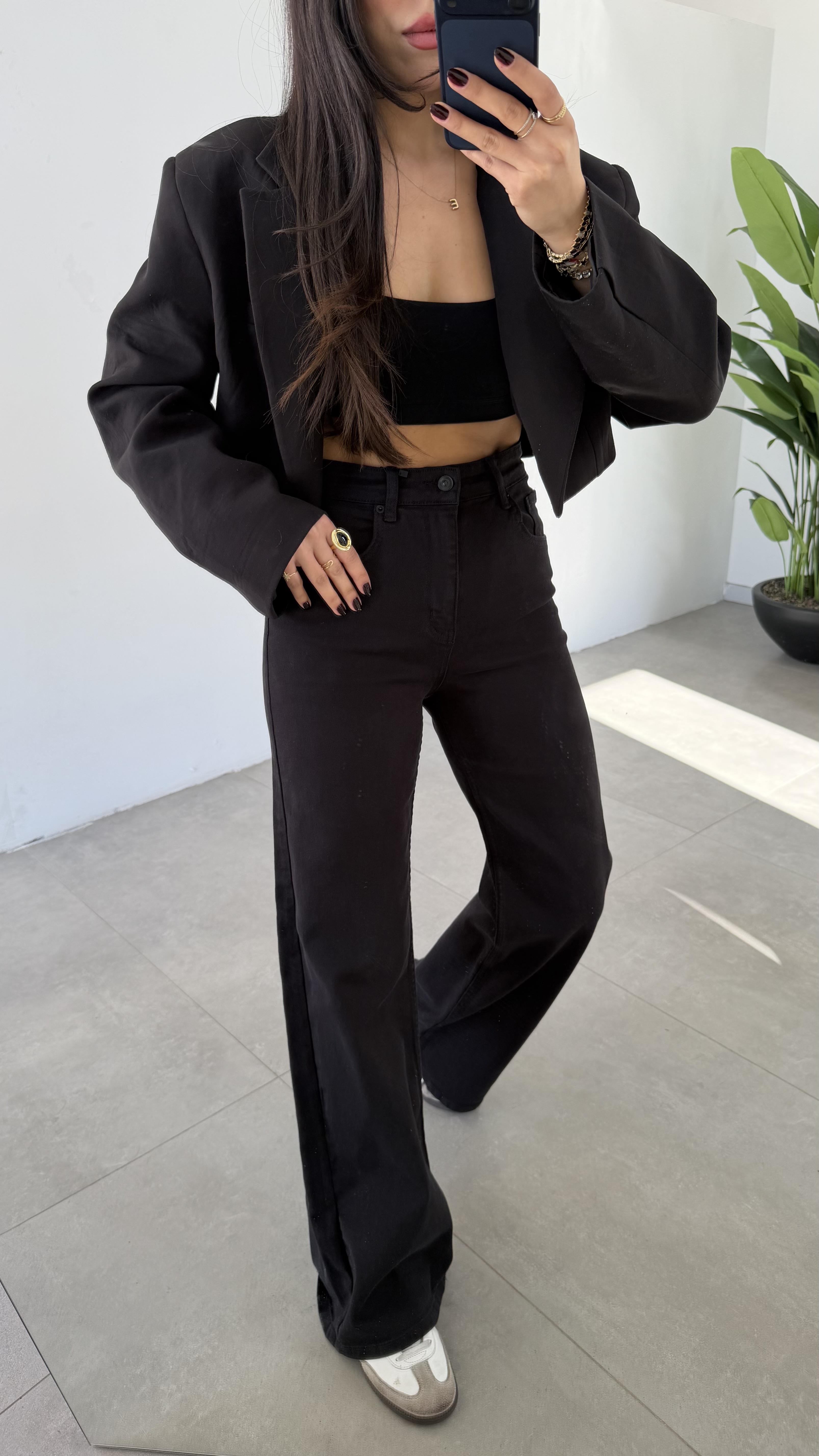 Siyah Wideleg Jean