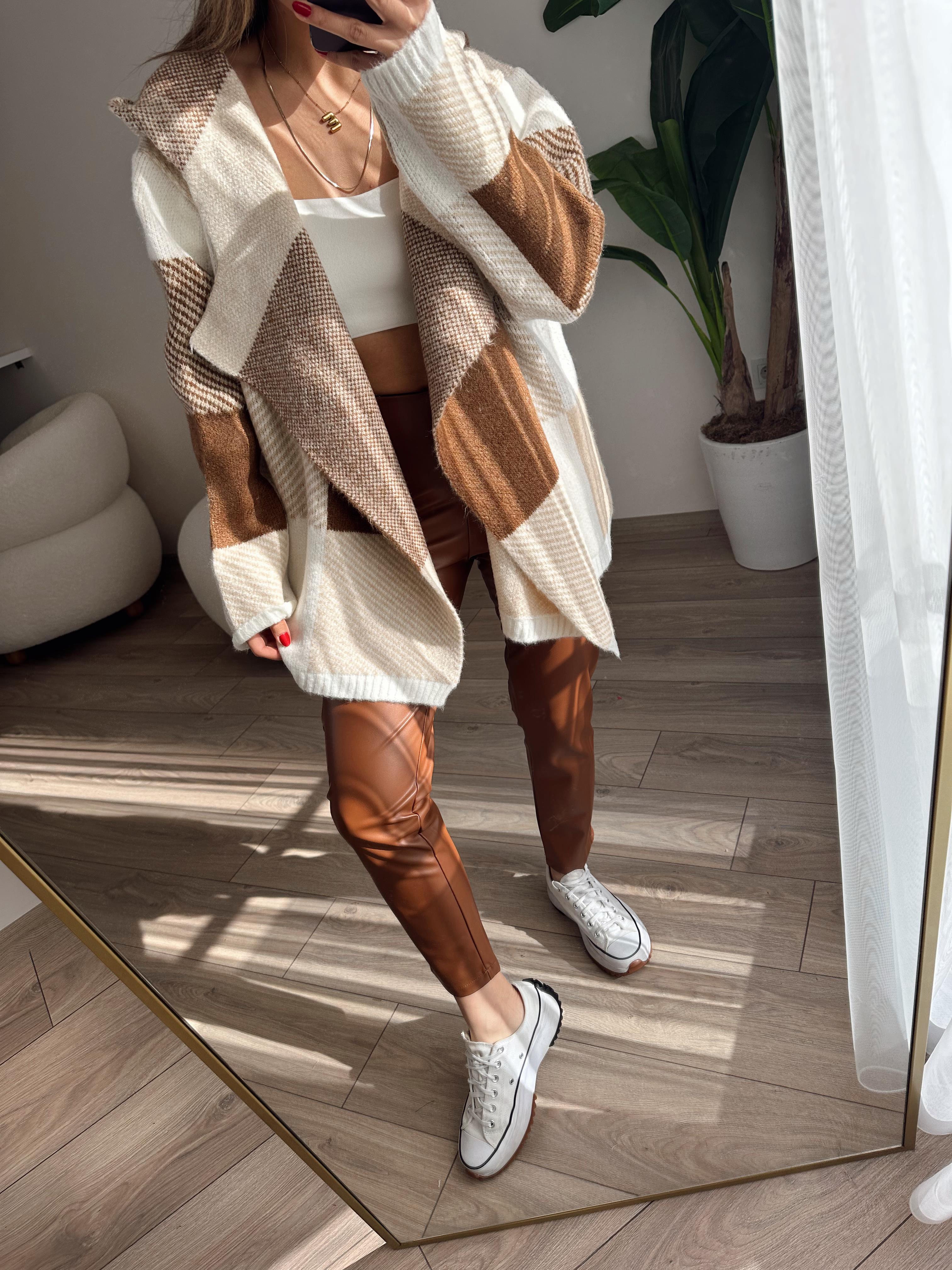 Taba Geniş Yaka Kapşonlu Hırka