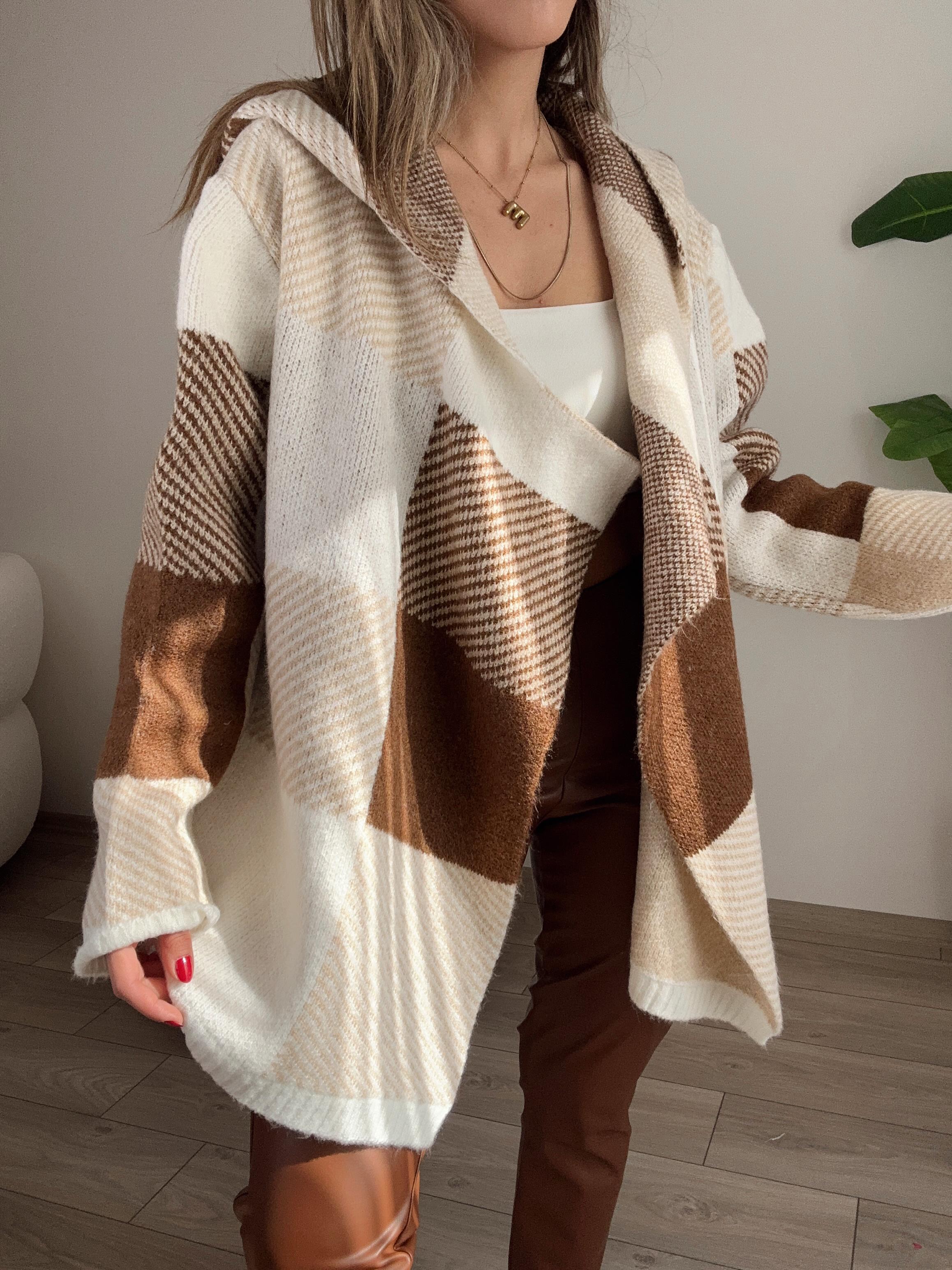 Taba Geniş Yaka Kapşonlu Hırka