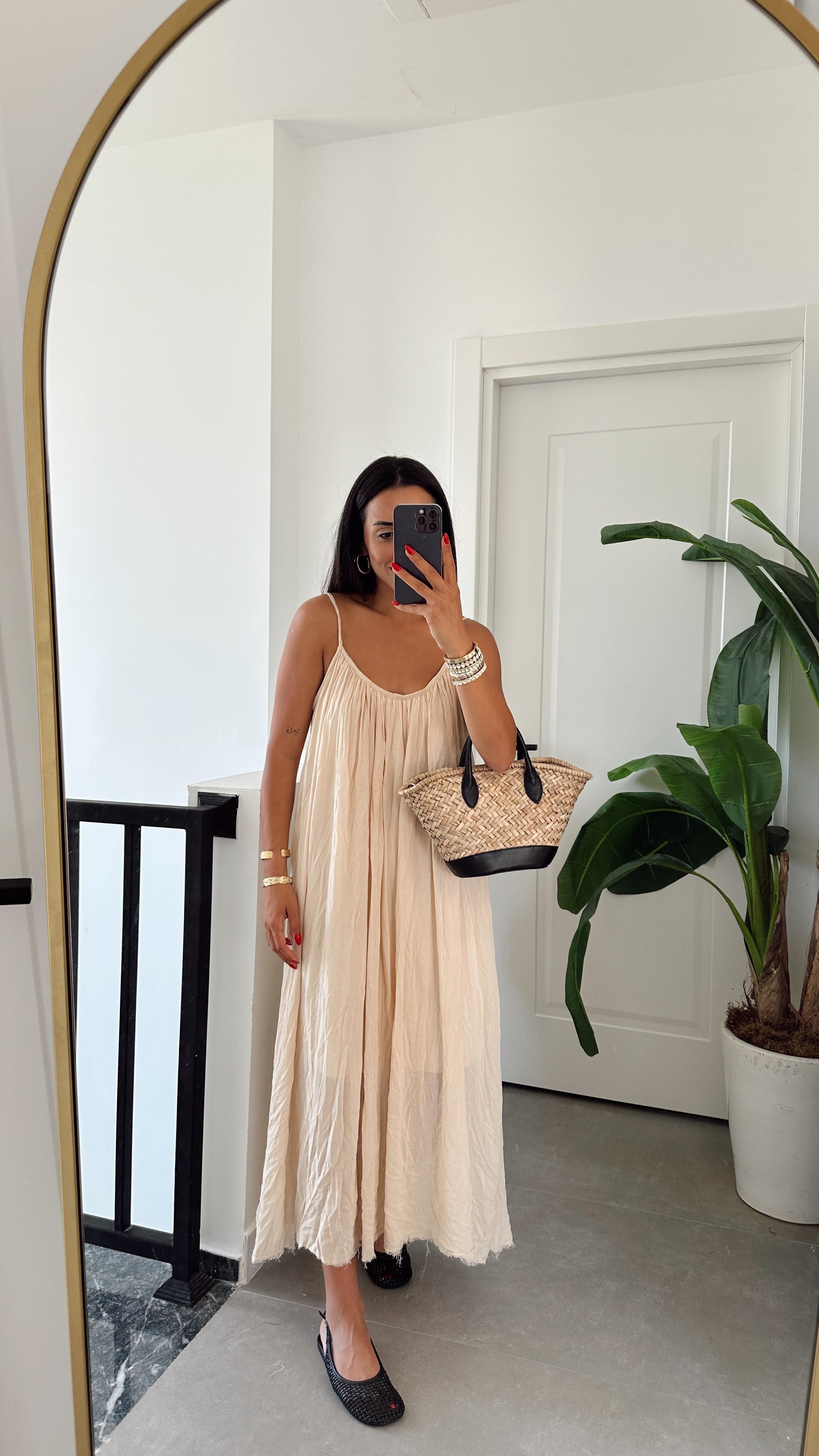 Taş Askılı Elbise