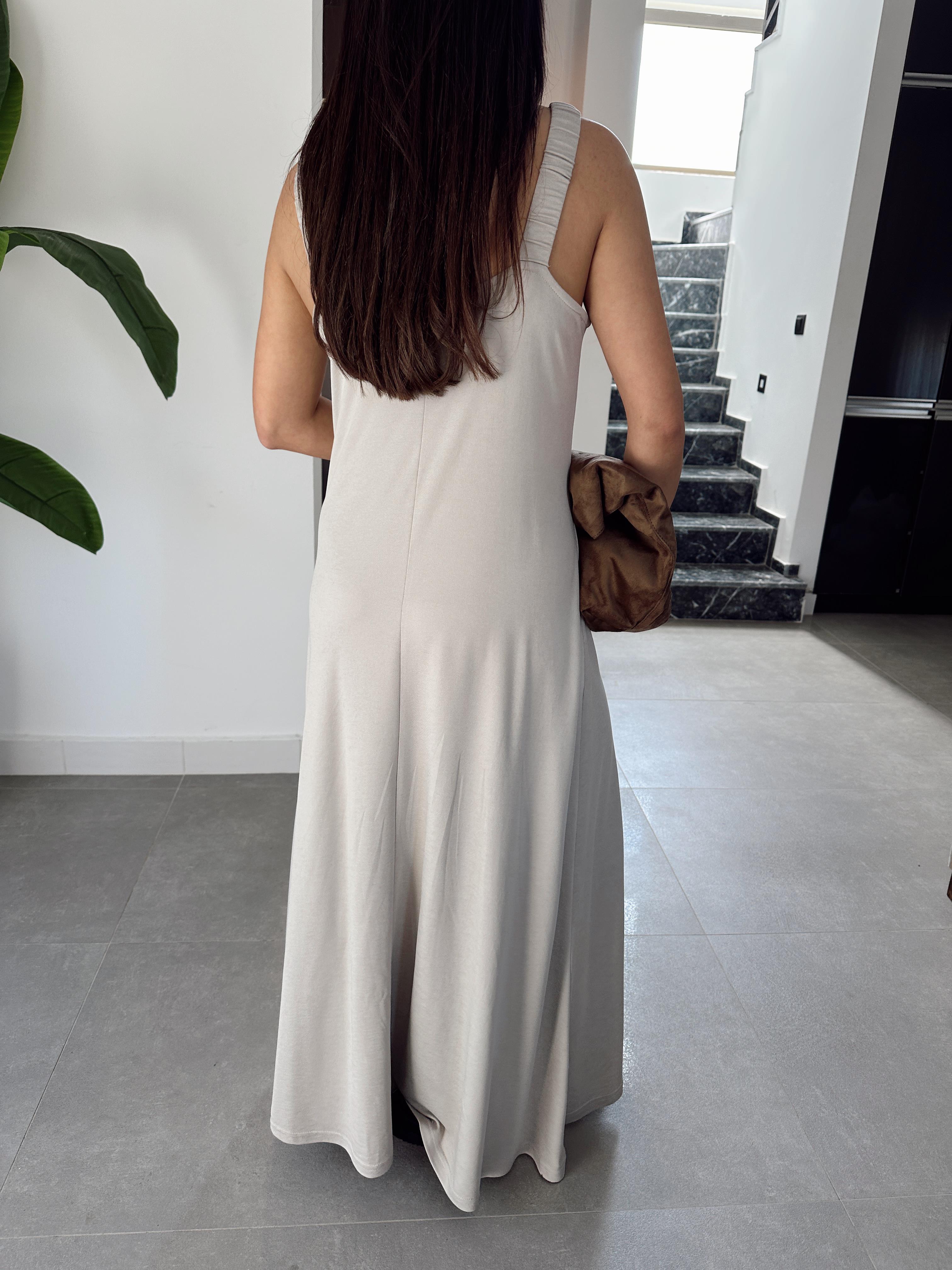 Taş Büzgü Askılı Modal Kumaş Elbise