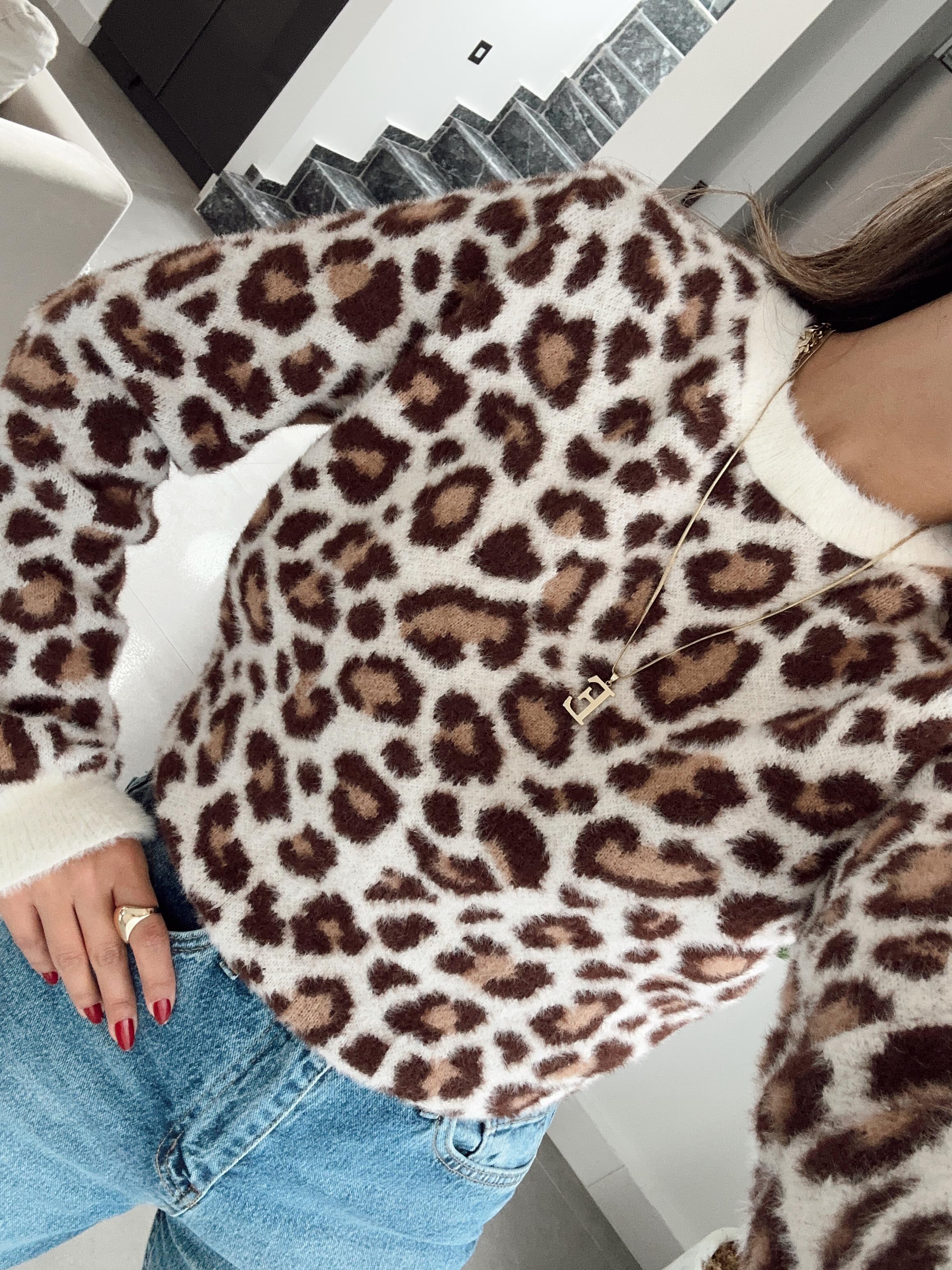 Taş Leopar Desenli Triko Kazak