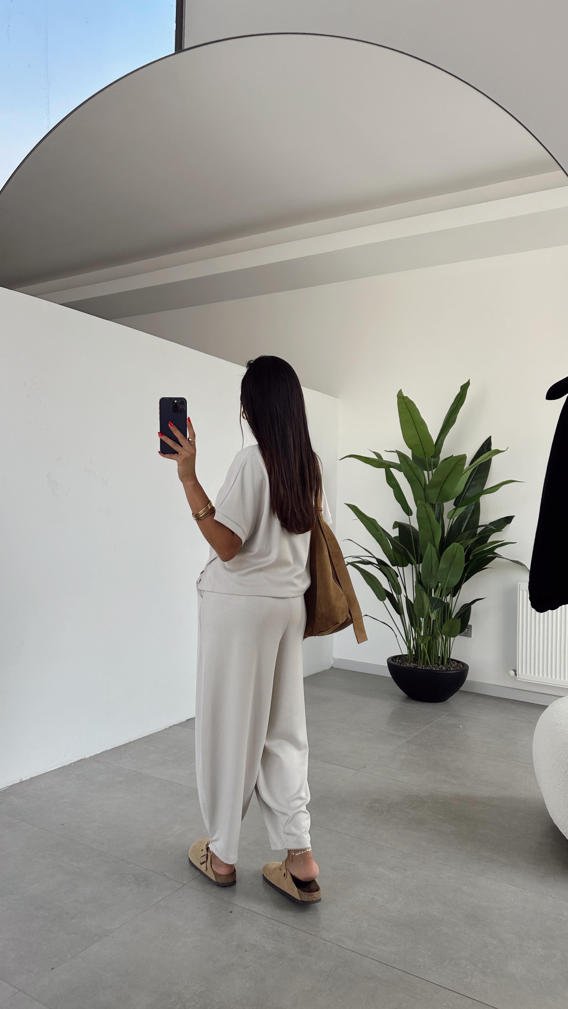 Taş Modal Tişört Pantolon Takım