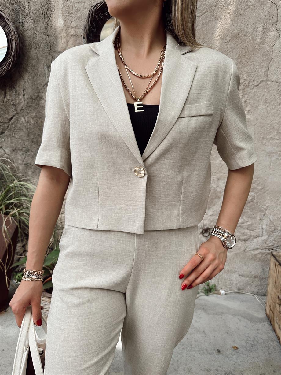 Taş  Rengi Kısa Blazer