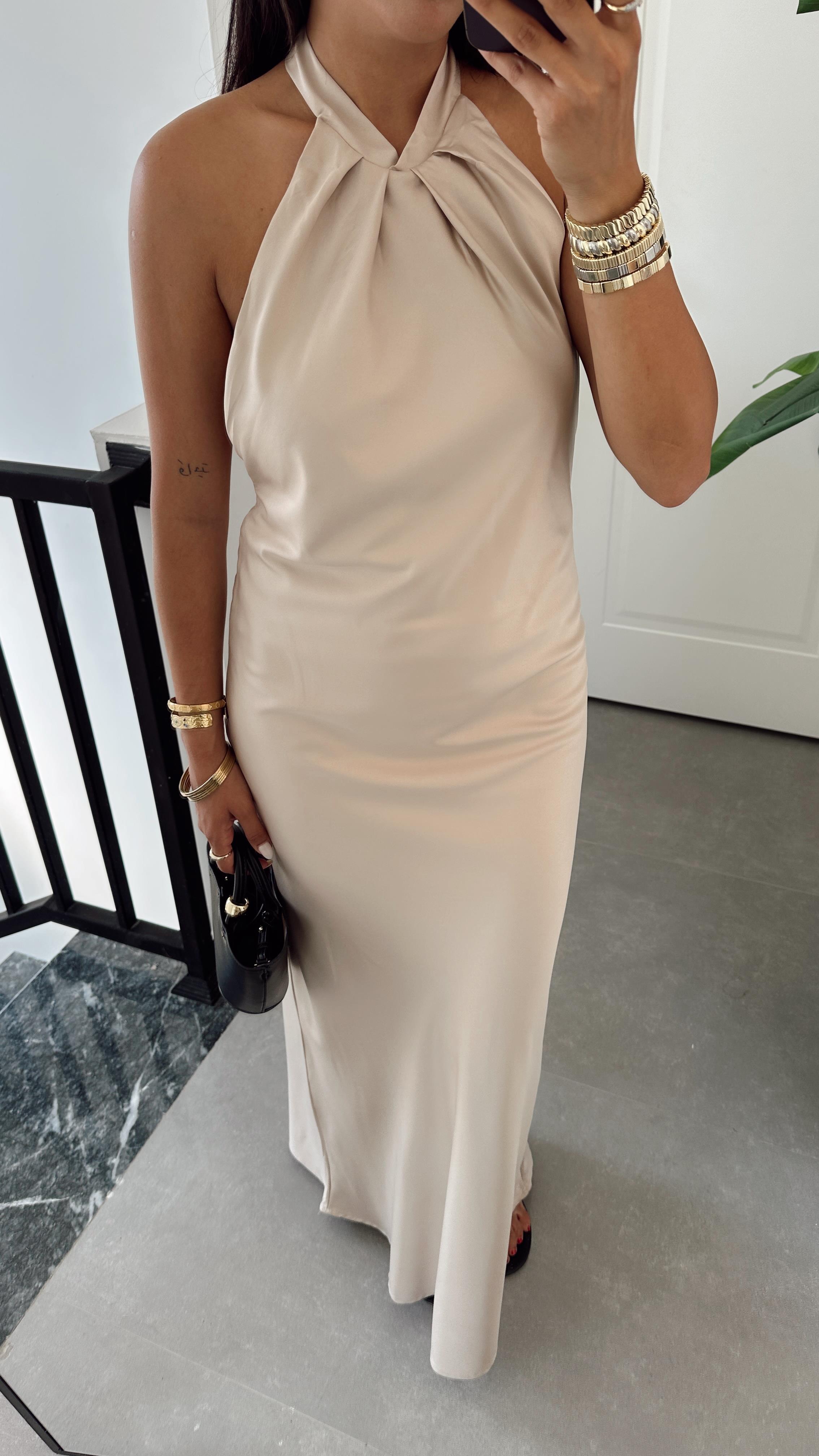 Taş Saten Sırt Dekolteli Elbise