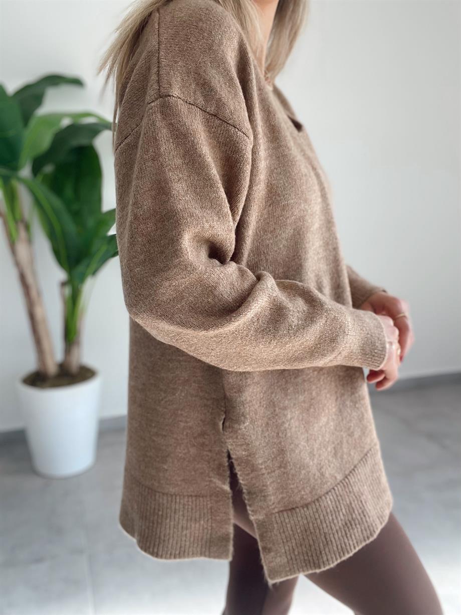 V Yaka Camel Triko Kazak&