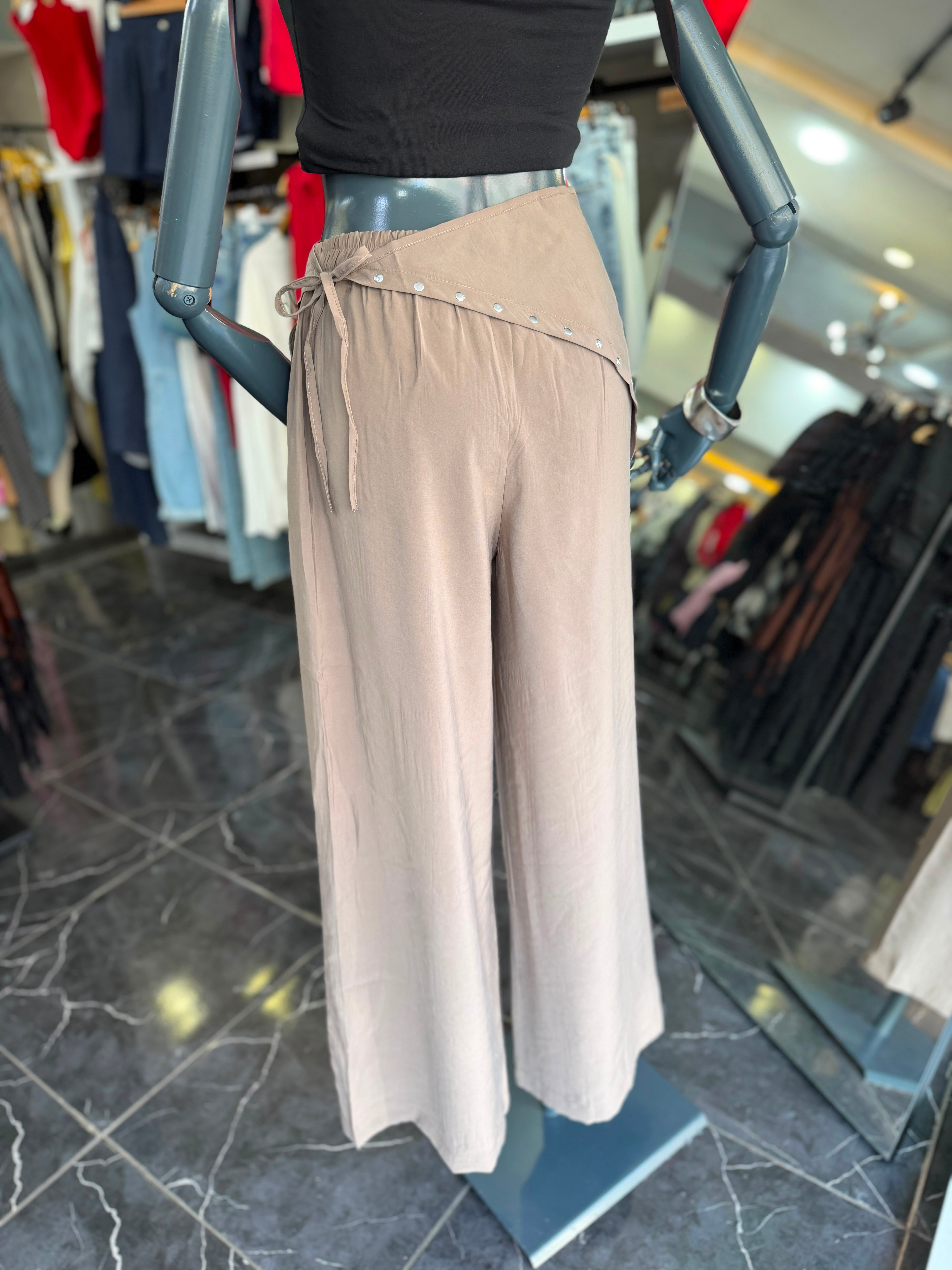 Vizon Fularlı Dökümlü Pantolon