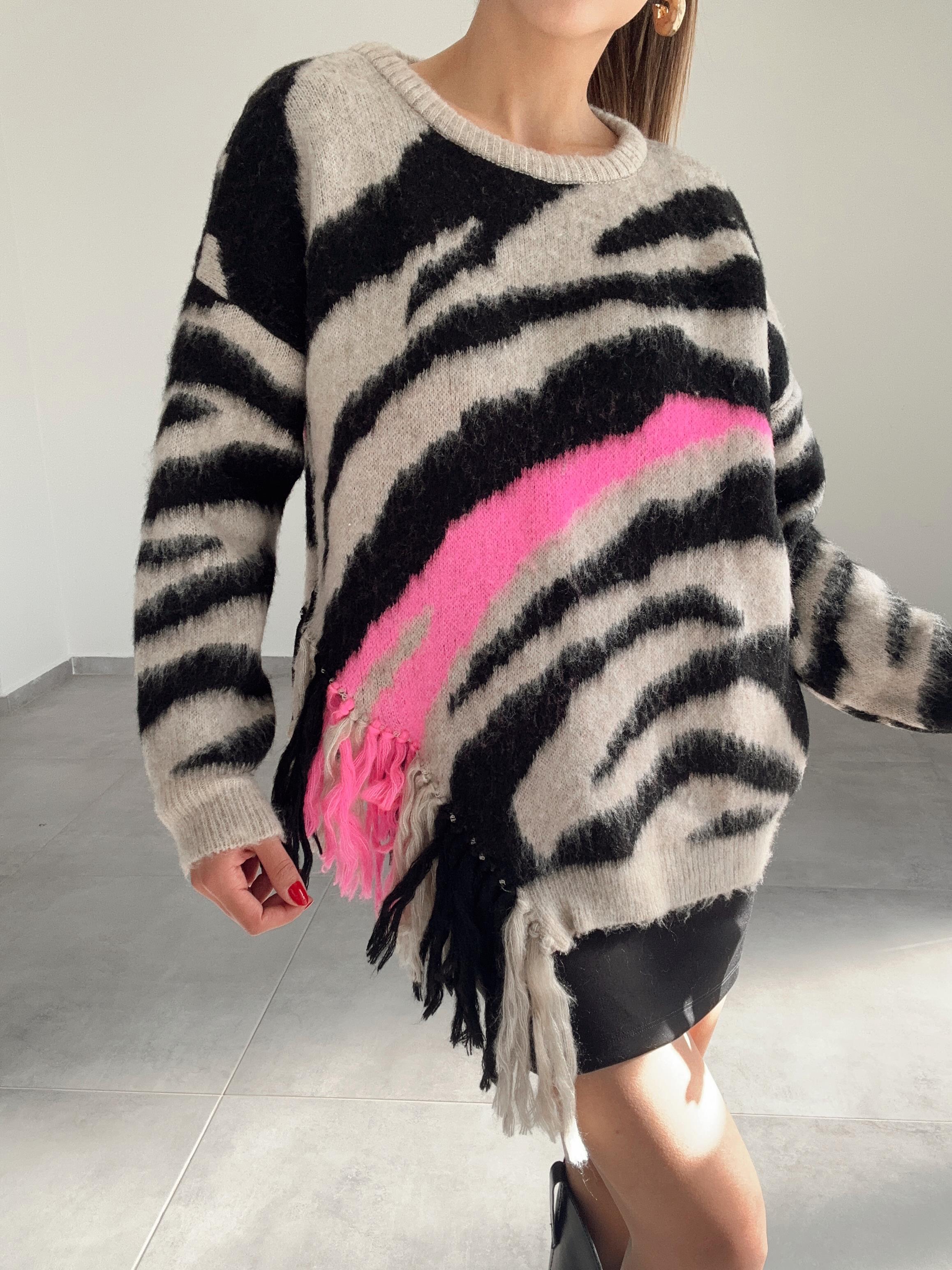 Vizon Püsküllü Triko Kazak