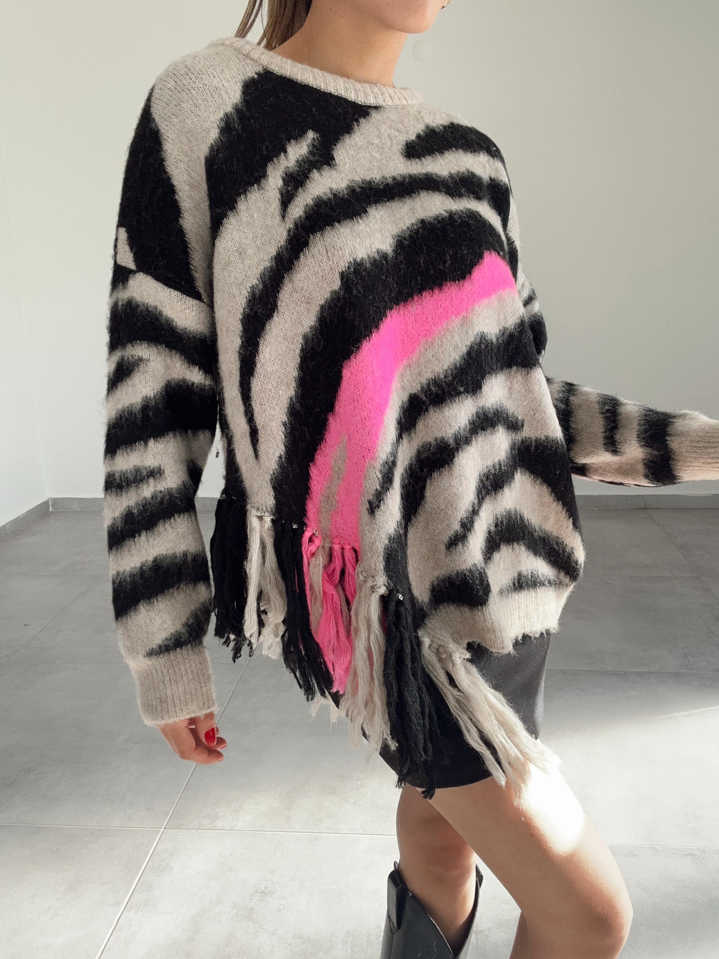 Vizon Püsküllü Triko Kazak