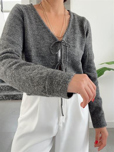 Antrasit Bağlama Detaylı Triko Hırka