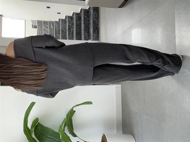 Antrasit Kırinkıl Madonna Yaka Kemersiz Pantolon Takım