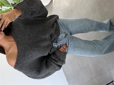 Antrasit Kolları Katlamalı Triko Kazak