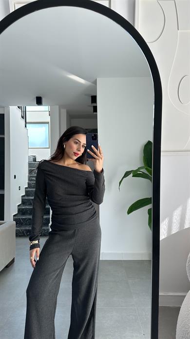 Antrasit Krınkil Kumaş Yandan Büzgülü Takım