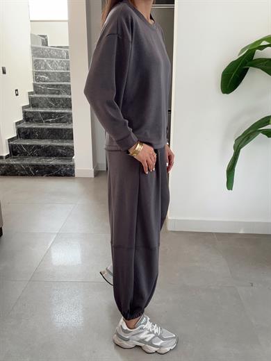 Antarsit Modal Kumaş Sırt Detaylı Takım