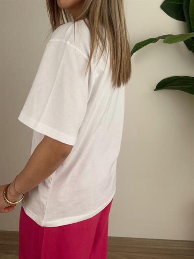 B-C Pembe Baskılı Beyaz Tişört