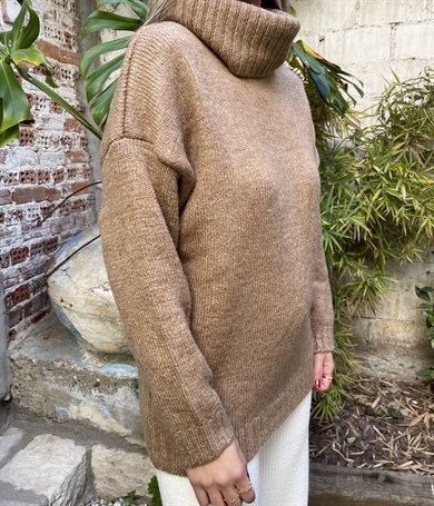 Balıkçı Yaka Camel Kazak