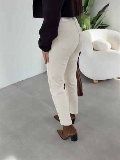 Bej Boyfit Kesik Paça Jean