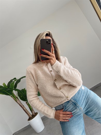 Bej  Gold Düğmeli Peluş Hırka