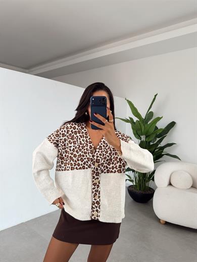 Bej Kahve Gold Düğmeli Leopar Desen Hırka
