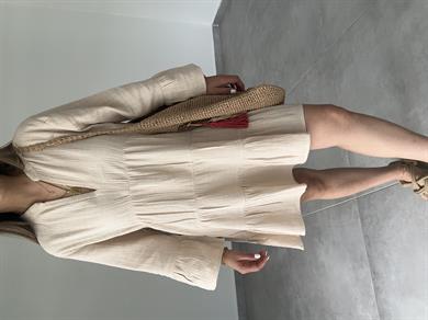 Bej Müslin Hakim Yaka Elbise