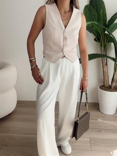 Bej Önü Düğmeli Kısa Yelek