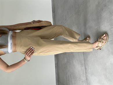 Bej Pamuk Arka Lastikli Havuç Paça Pantolon