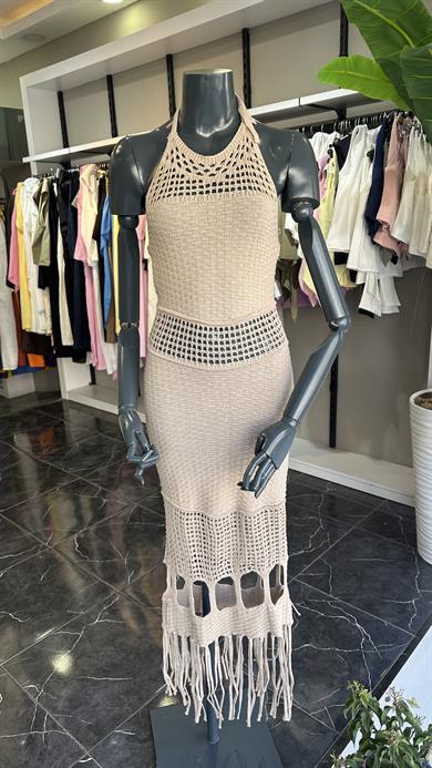 Bej Püsküllü Uzun Elbise