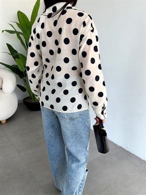 Bej Siyah Puanlı Kruvaze Gömlek