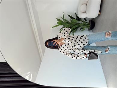 Bej Siyah Puanlı Kruvaze Gömlek