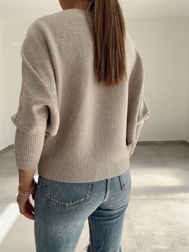 Bej Yarasa Kol Triko Kazak