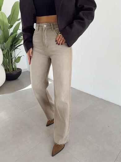 Bej Yıkamalı Straight Jean