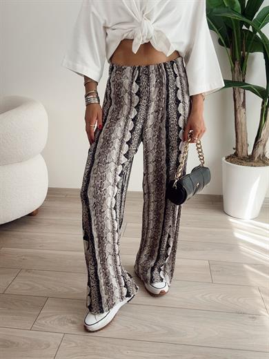 Beli Lastikli Yılan Desenli Koyu Renk Pantolon