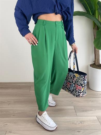 Benetton Paçaları Düğme Detaylı Pantolon