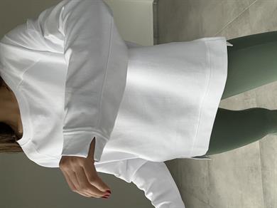 Beyaz Bisiklet Yaka Sweatshirt