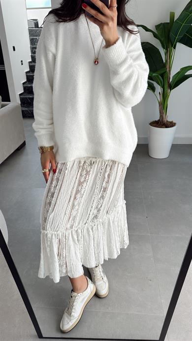 Beyaz Bisiklet Yaka Yumoş Kazak