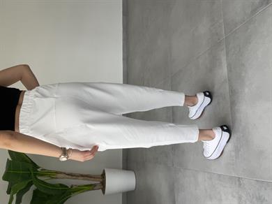 Beyaz Cepli Eşofman