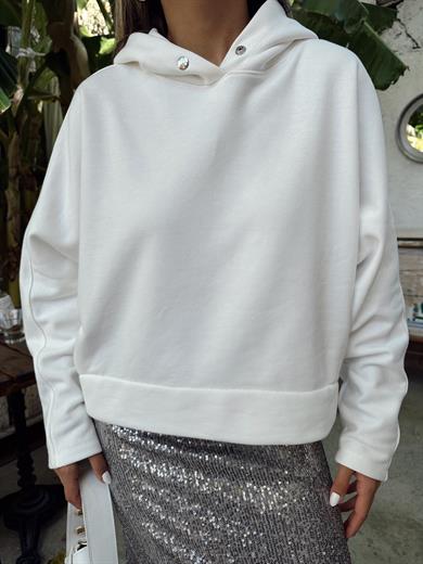 Beyaz Çıtçıt Detaylı Kapşonlu Sweatshirt