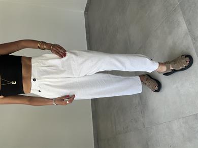 Beyaz Düğme Detaylı Keten Pantolon