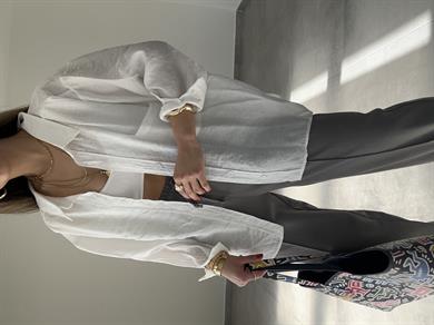 Beyaz Düşük Omuz Gömlek