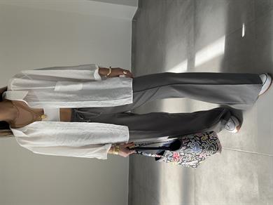 Beyaz Düşük Omuz Gömlek