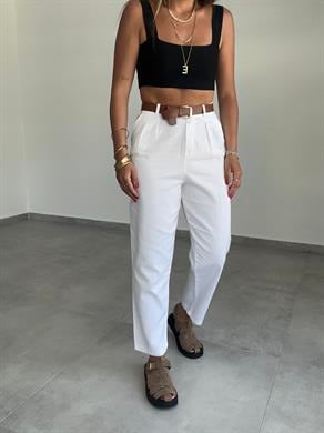 Beyaz Gabardin Kemer Detaylı Pantolon