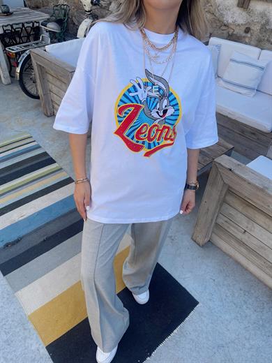 Beyaz Karakter Baskılı Tişört