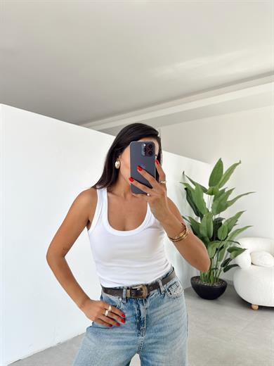 Beyaz Kaşkorse Geniş Yaka Atlet