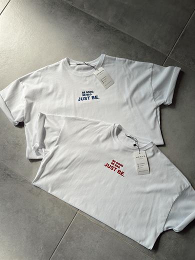 Beyaz Kırmızı Kabartma Baskı Tshirt